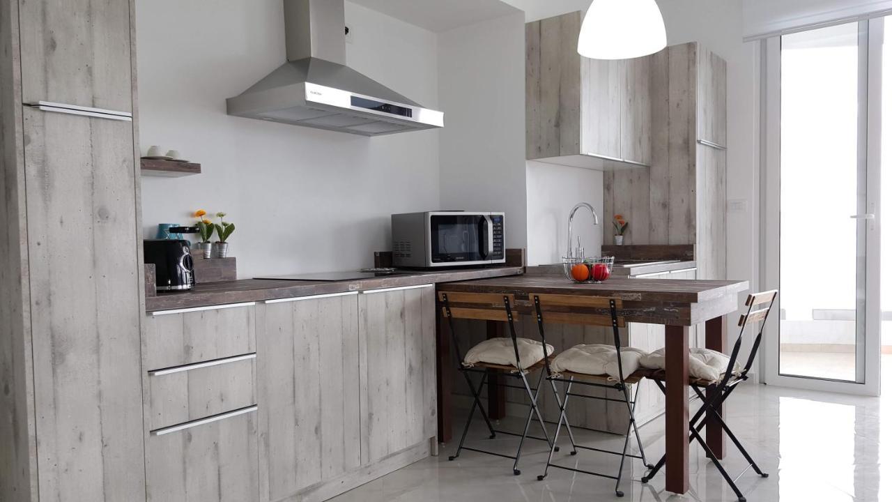 סרנדה Cirasola Home - White Residence 1 מראה חיצוני תמונה