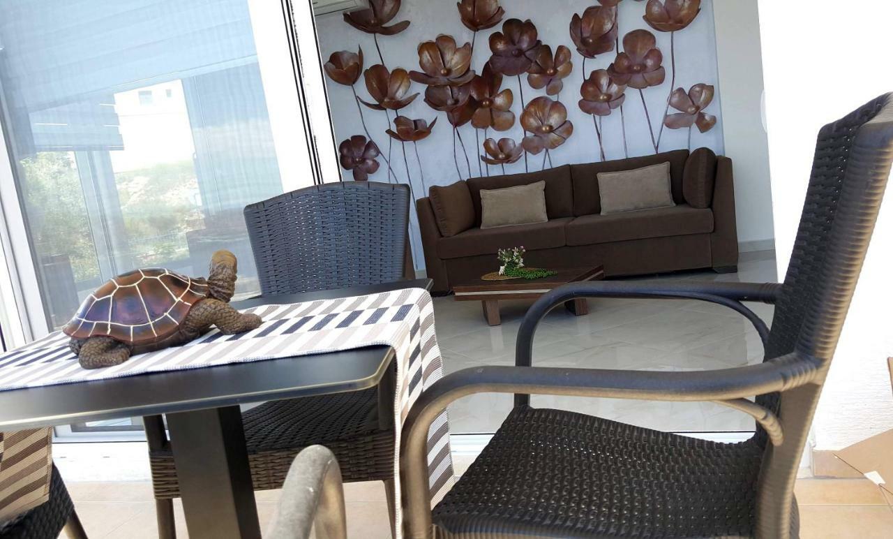סרנדה Cirasola Home - White Residence 1 מראה חיצוני תמונה